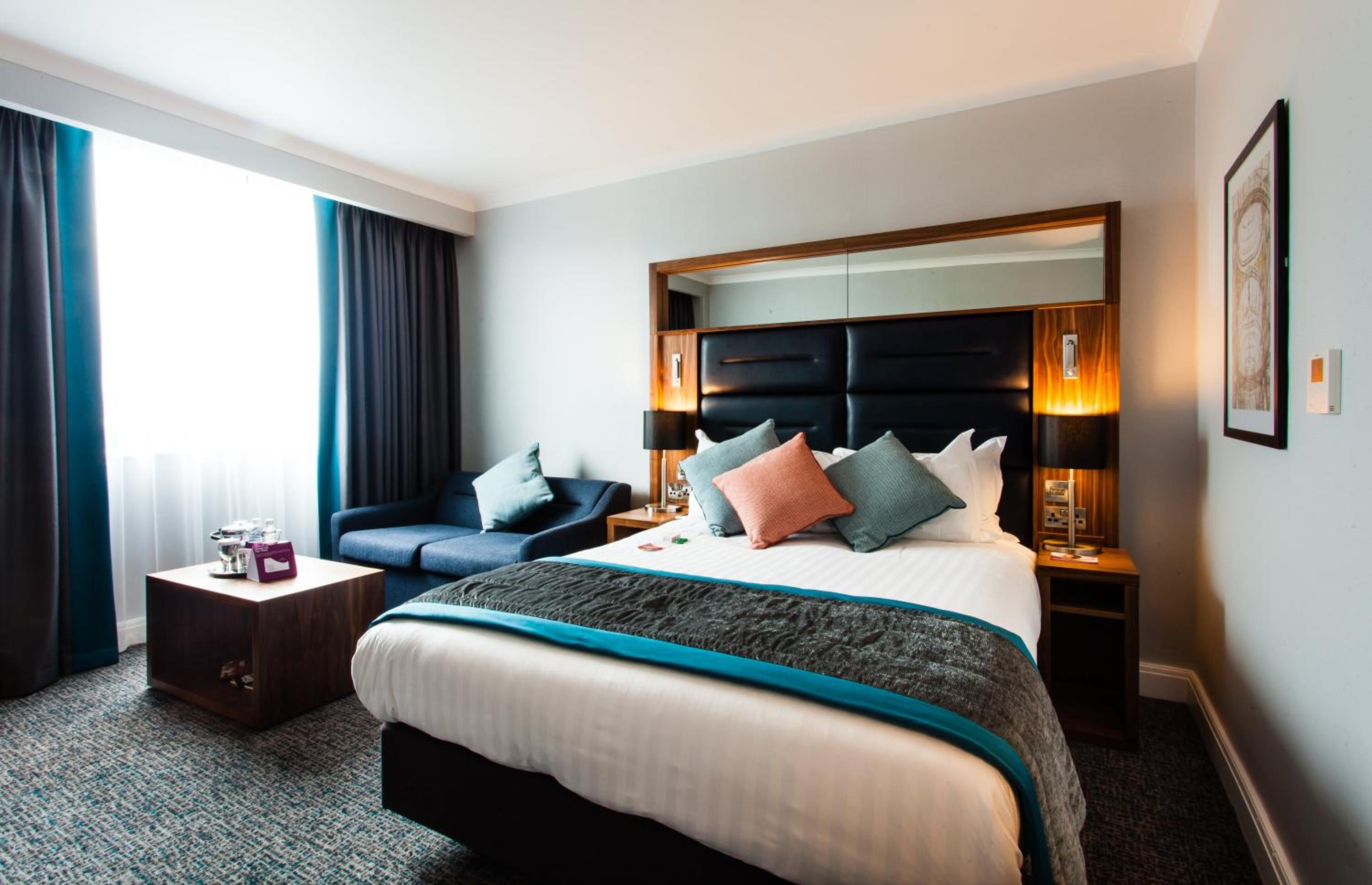 Standard Queen Room with Sofa Bed