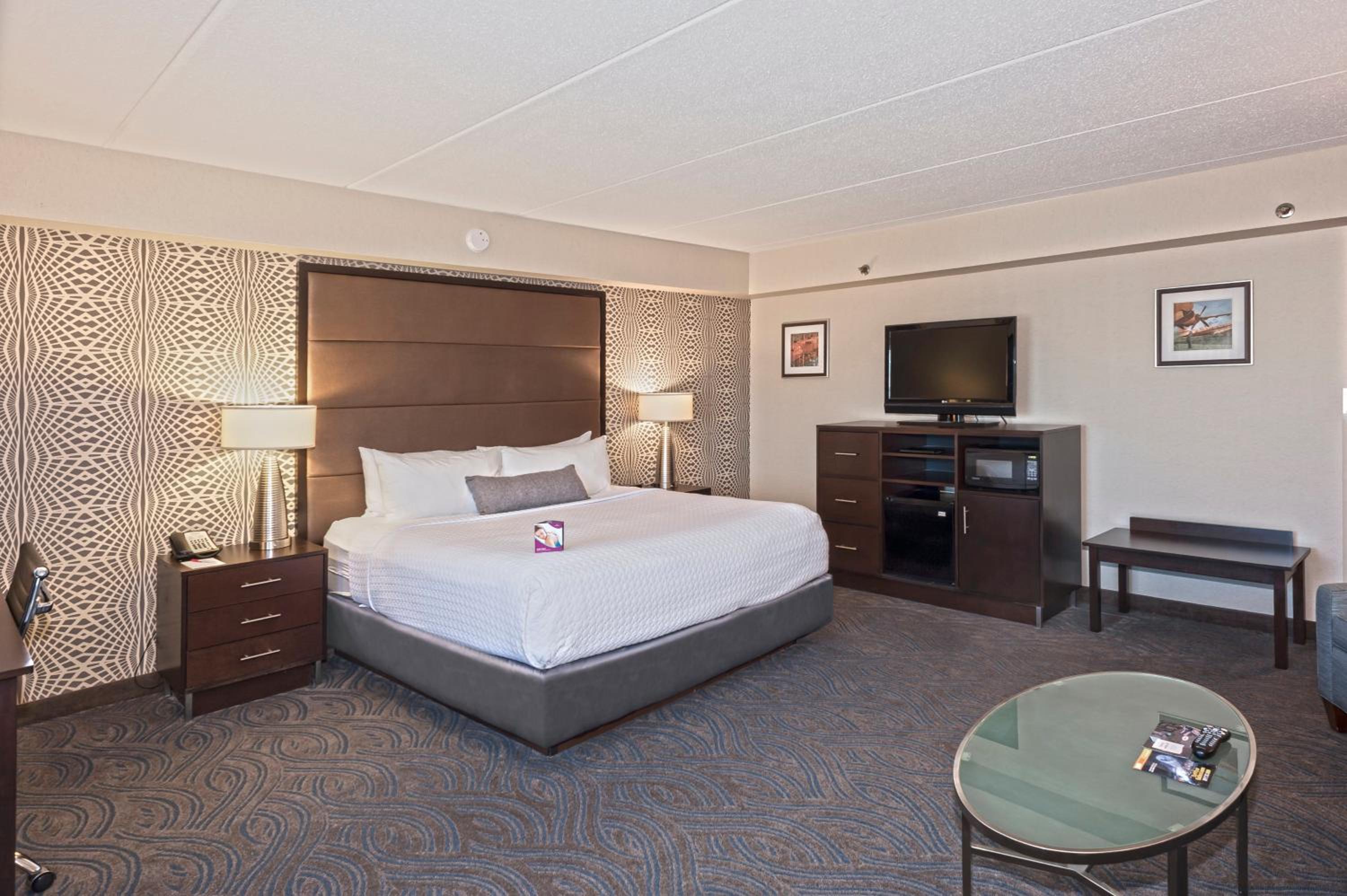 Premium King Room with Sofa Bed