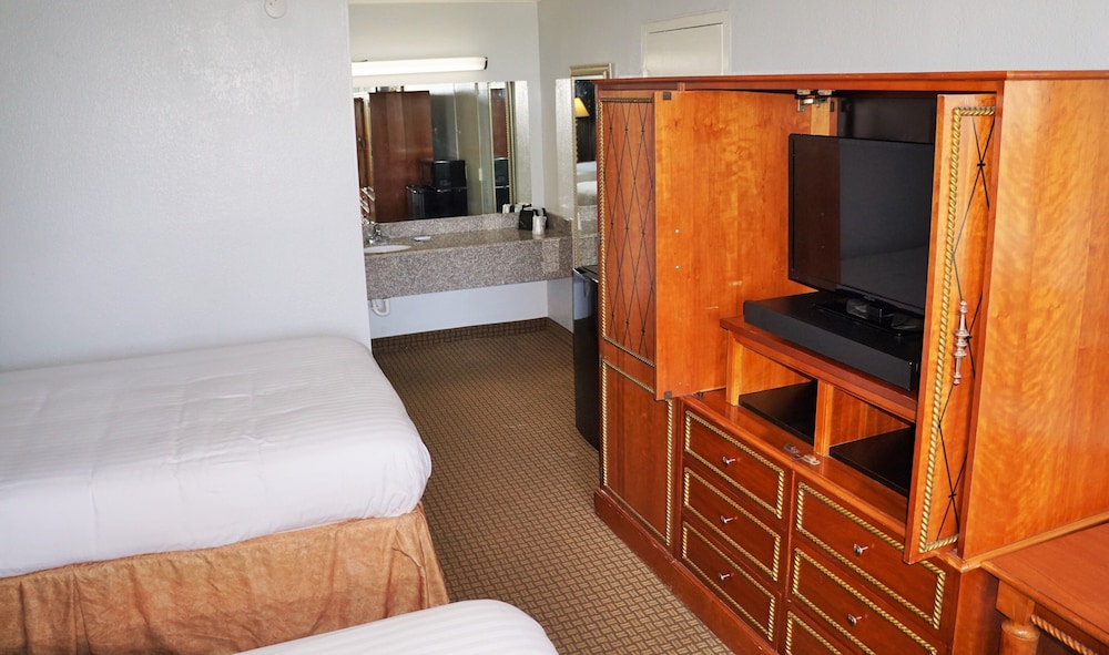 Double Room, 2 Double Beds, Non Smoking