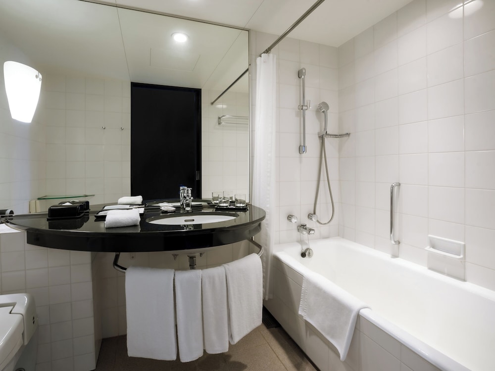Basic Double Or Twin Room (Late Check In , After 8pm)