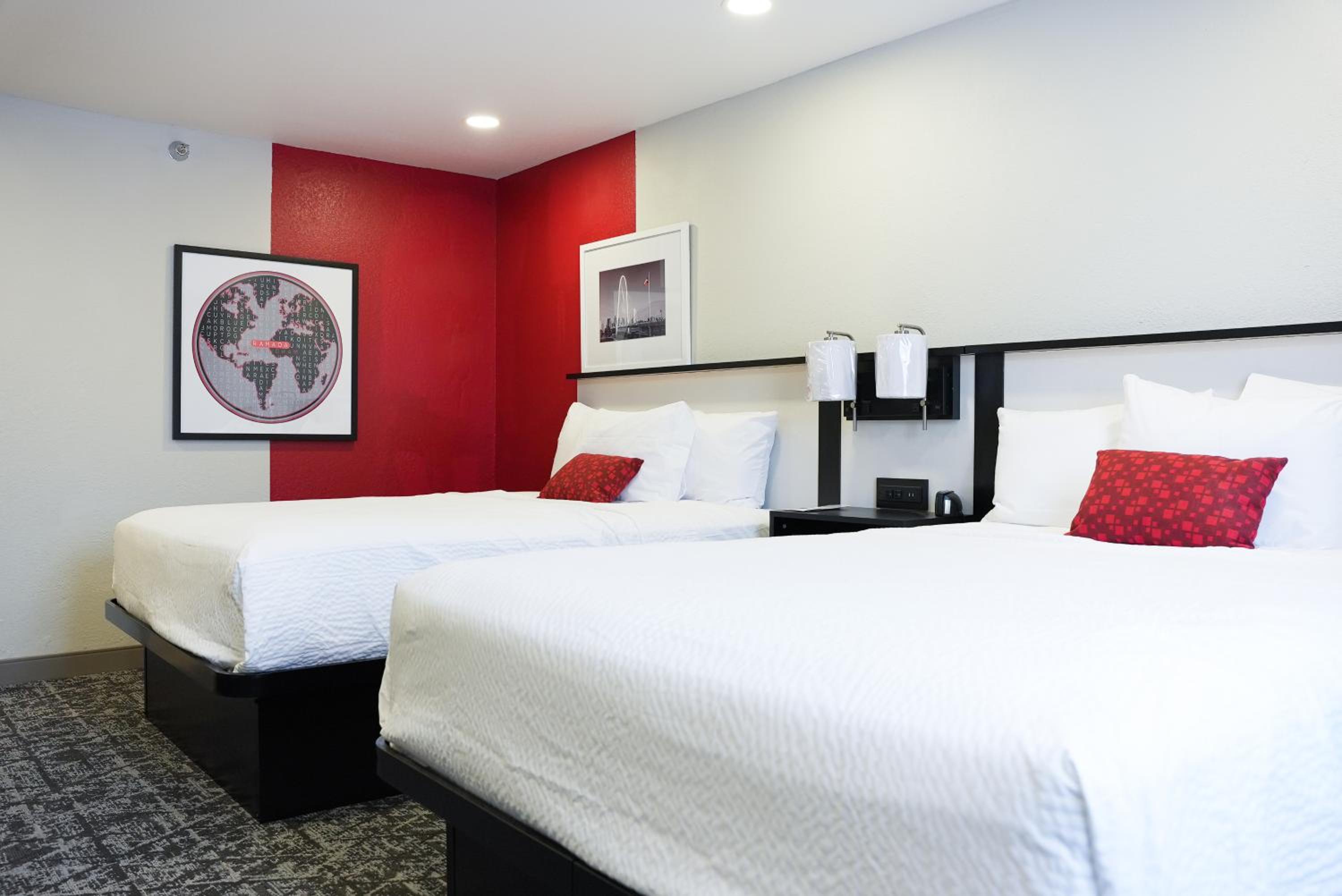 Queen Room with Two Queen Beds - Non-Smoking