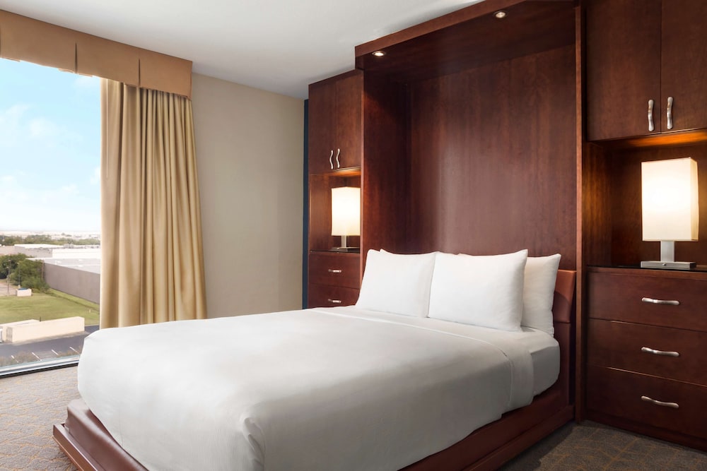 Executive Room, Non Smoking, Club Lounge Access