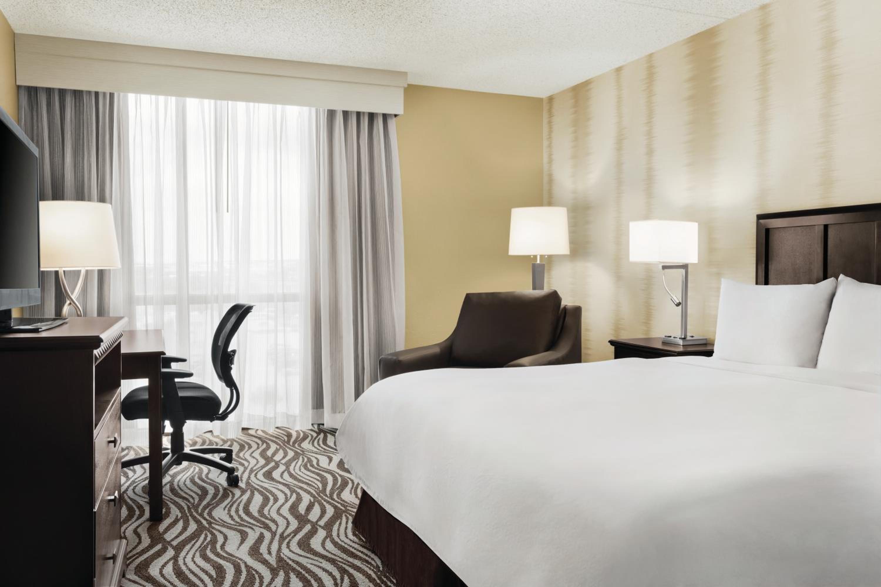 King Suite with Sofa Bed - Non Smoking