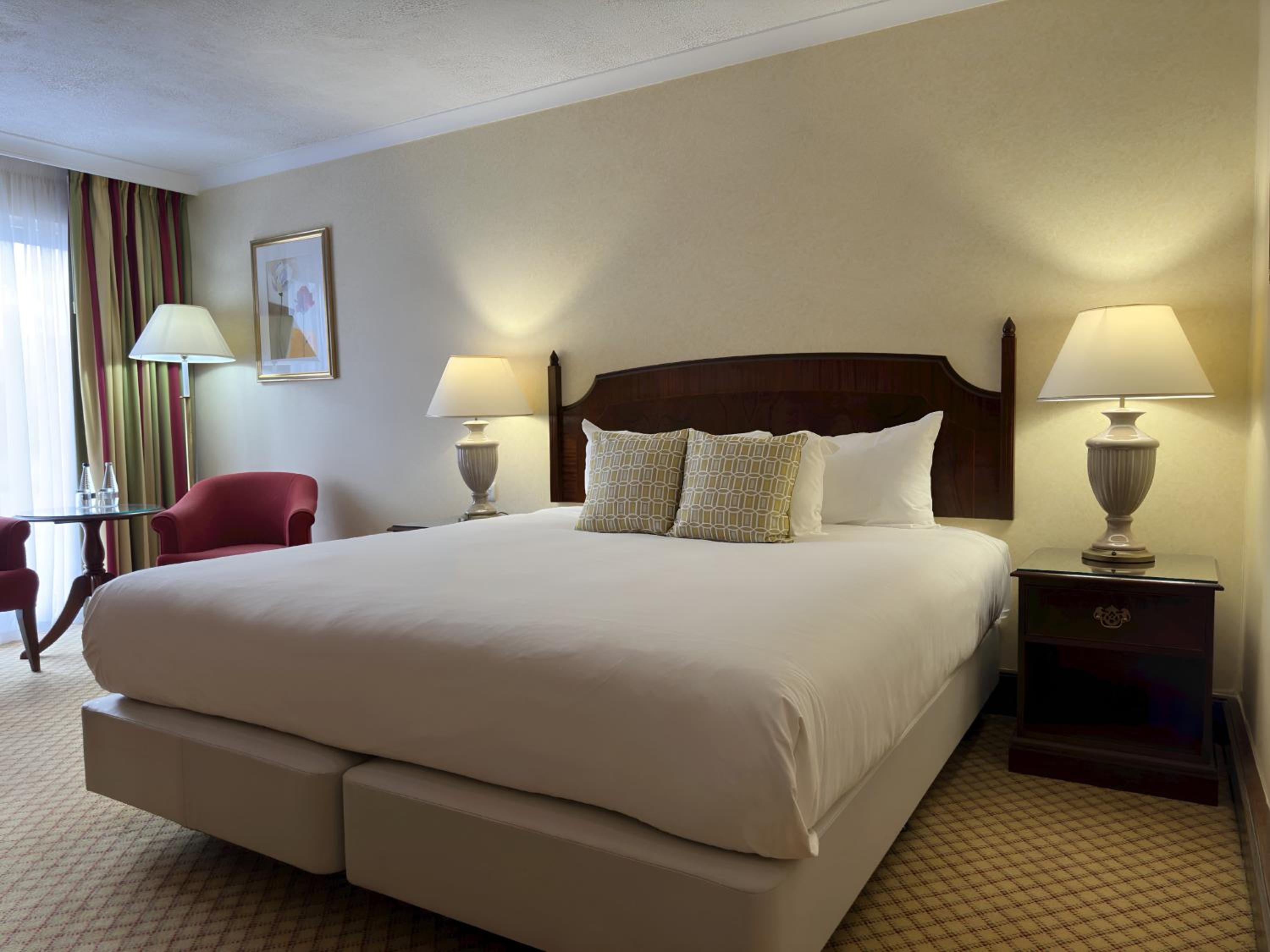 Standard King Room