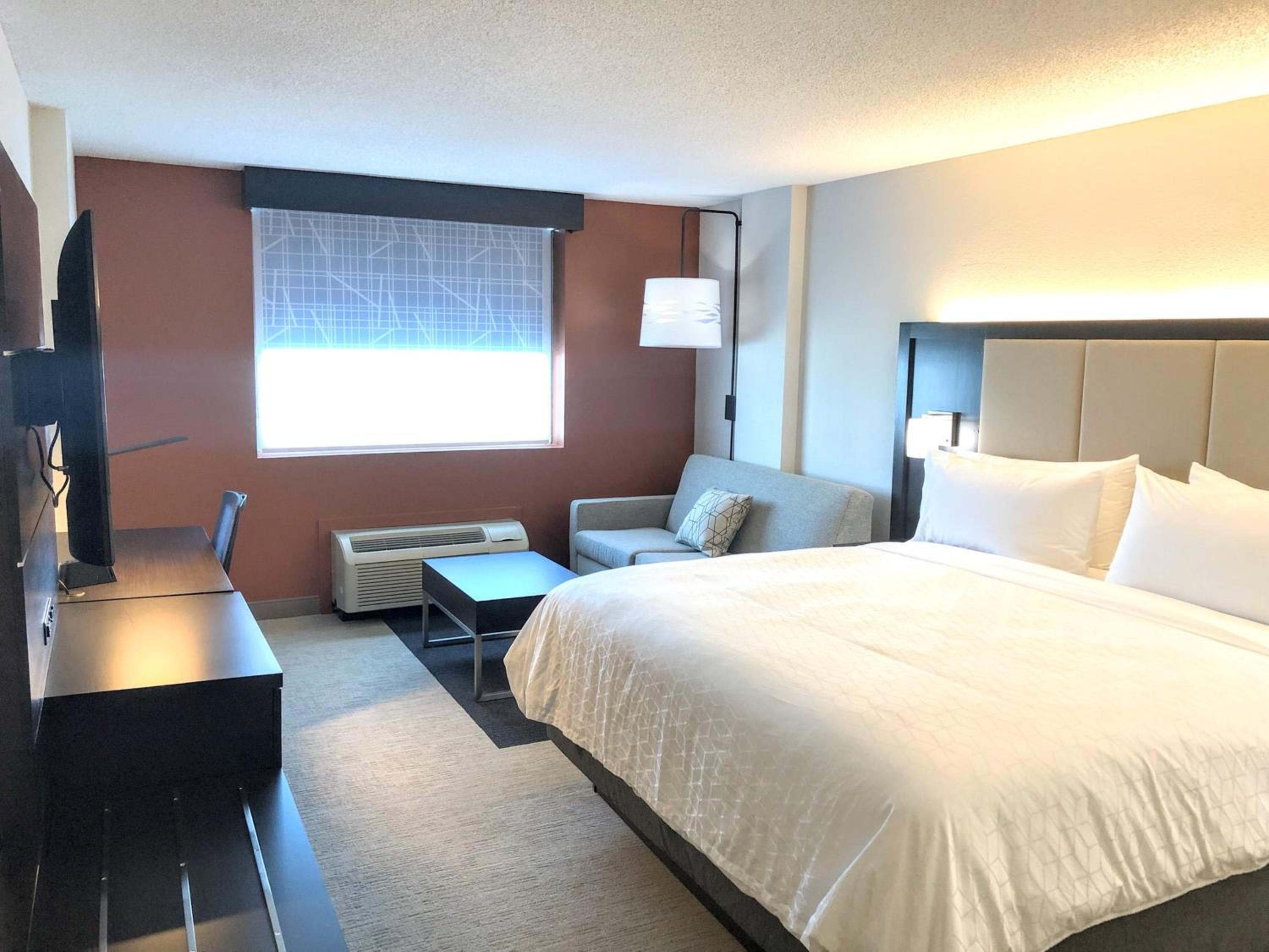 Standard King Room