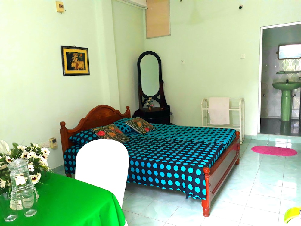 Classic Double Room, 1 Double Bed, Garden View, Garden Area