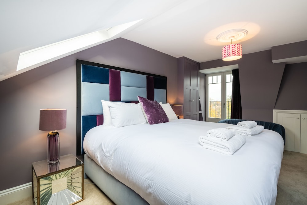 House, 4 Bedrooms