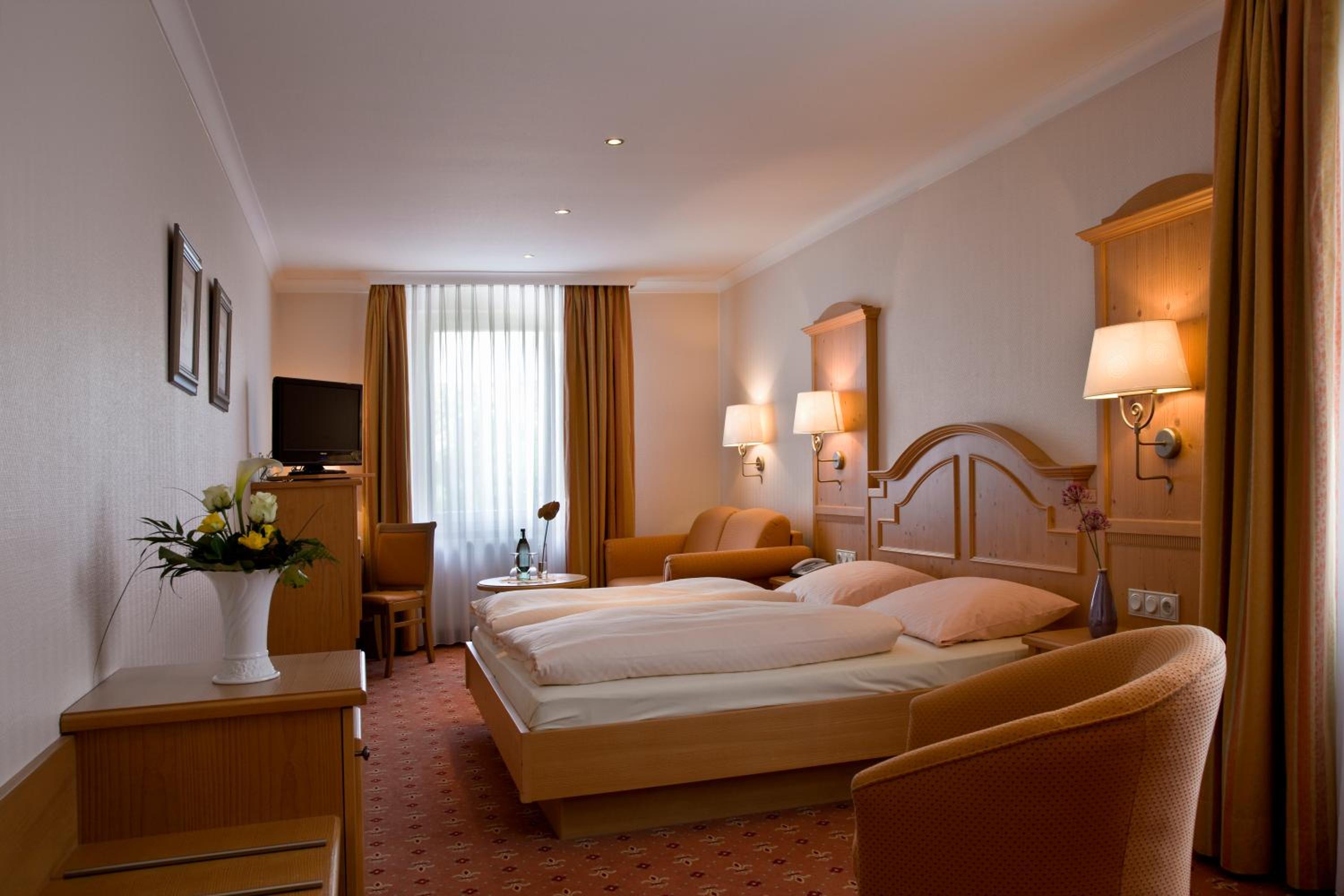 Deluxe Single Room