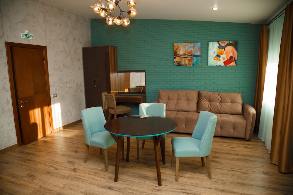 Superior Suite, Fireplace (#6)