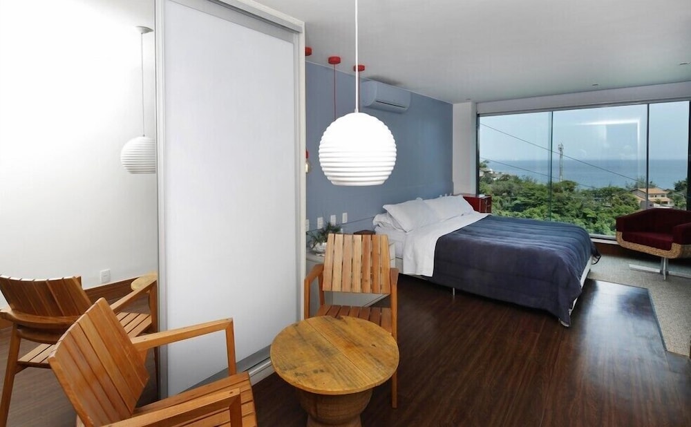Executive Suite, 1 King Bed, Non Smoking, Ocean View