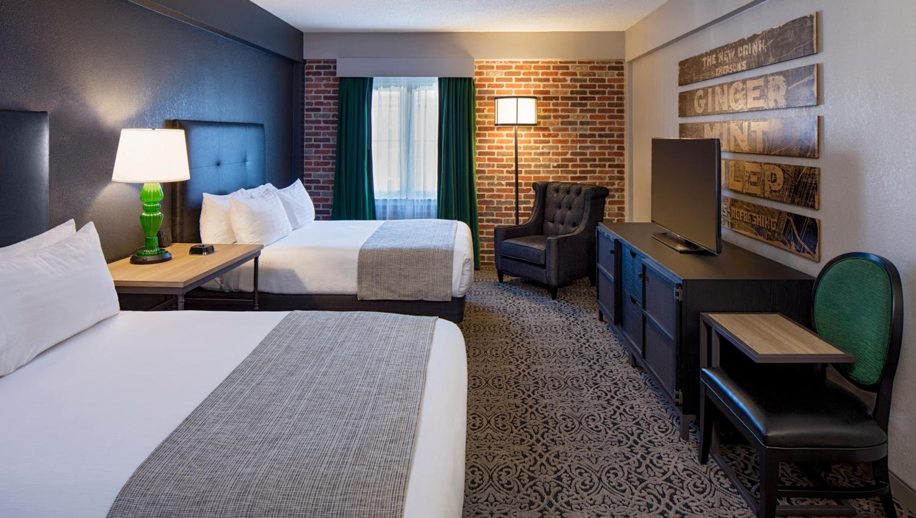 Standard Double Room with Two Double Beds