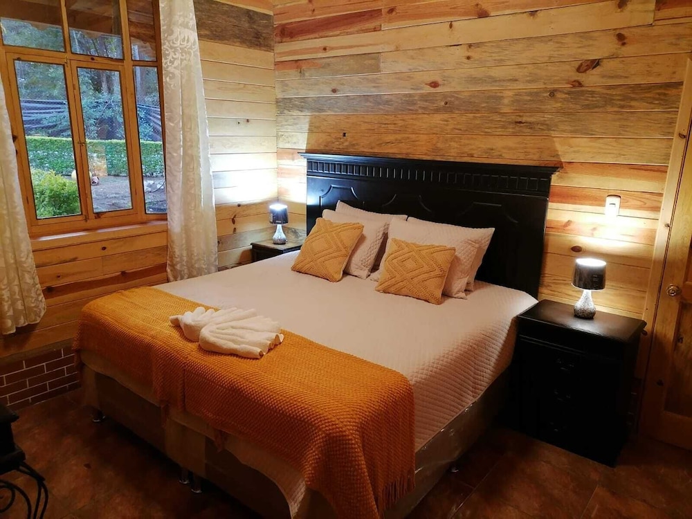 Exclusive Cabin, Multiple Beds