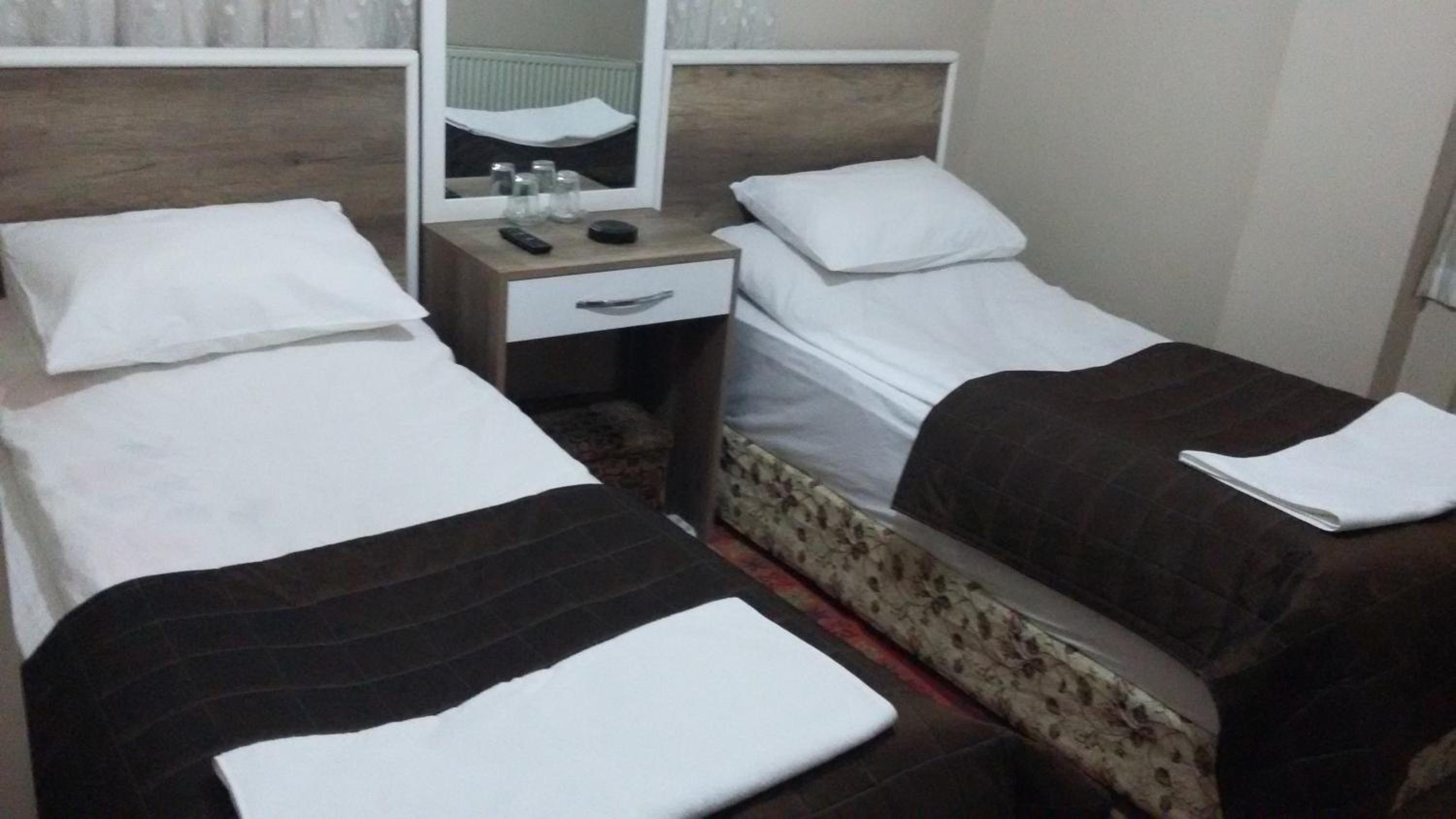 Double or Twin Room with Bathroom