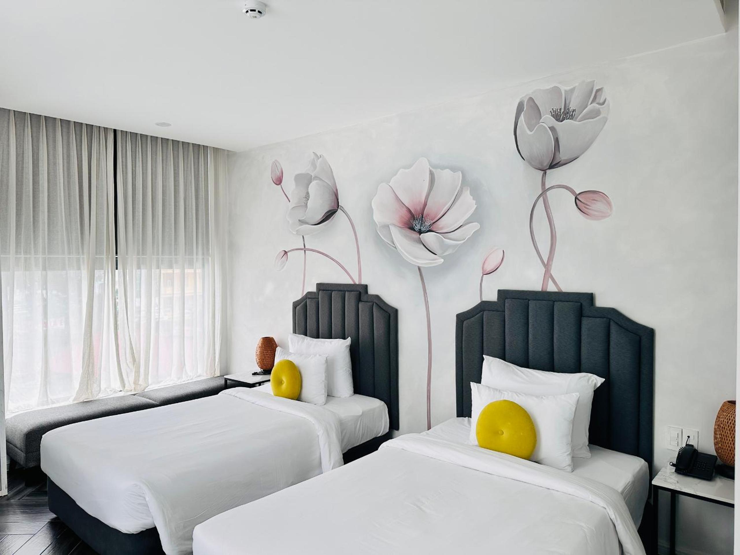 Luxury Twin Room
