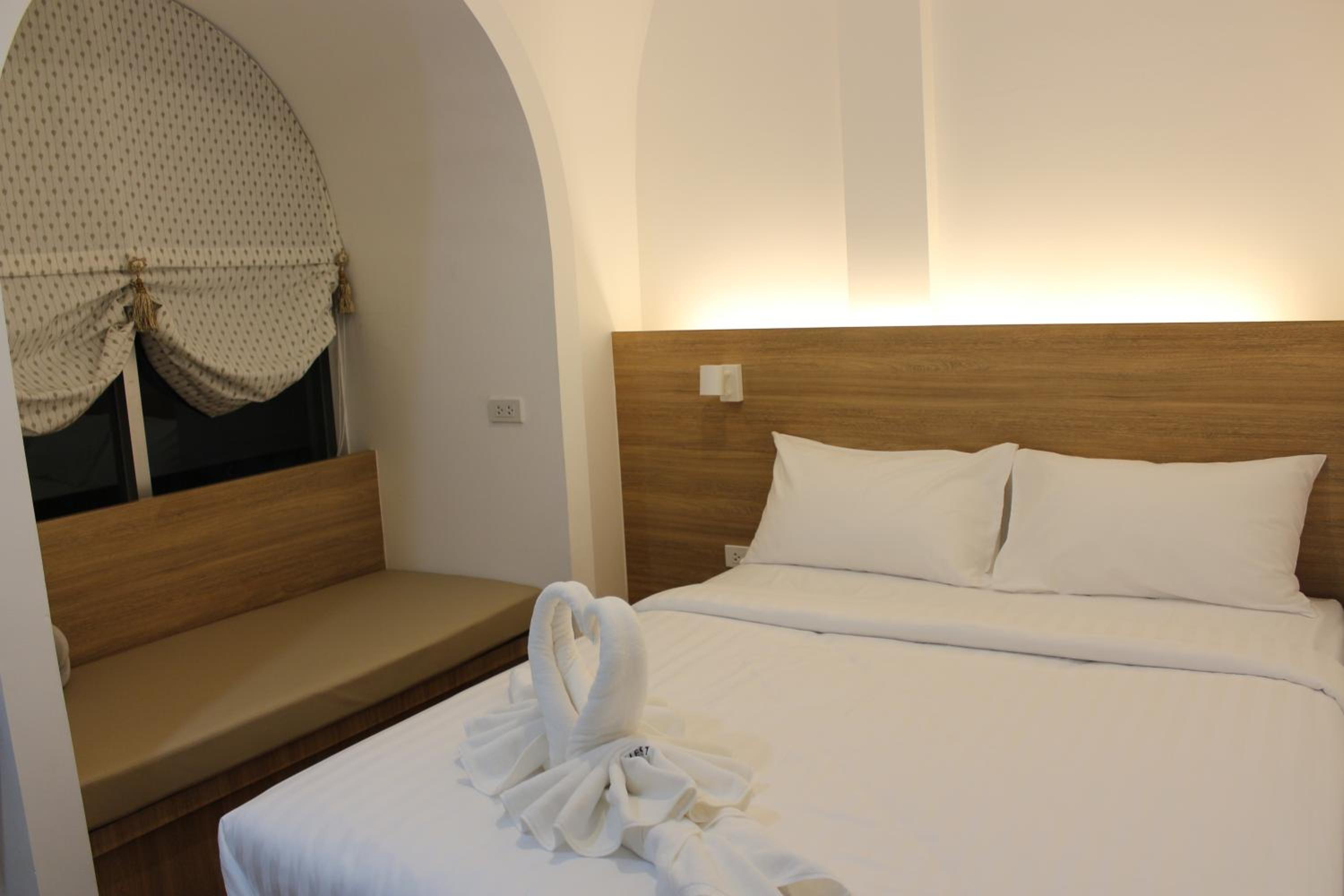 Double Room with Shared Bathroom