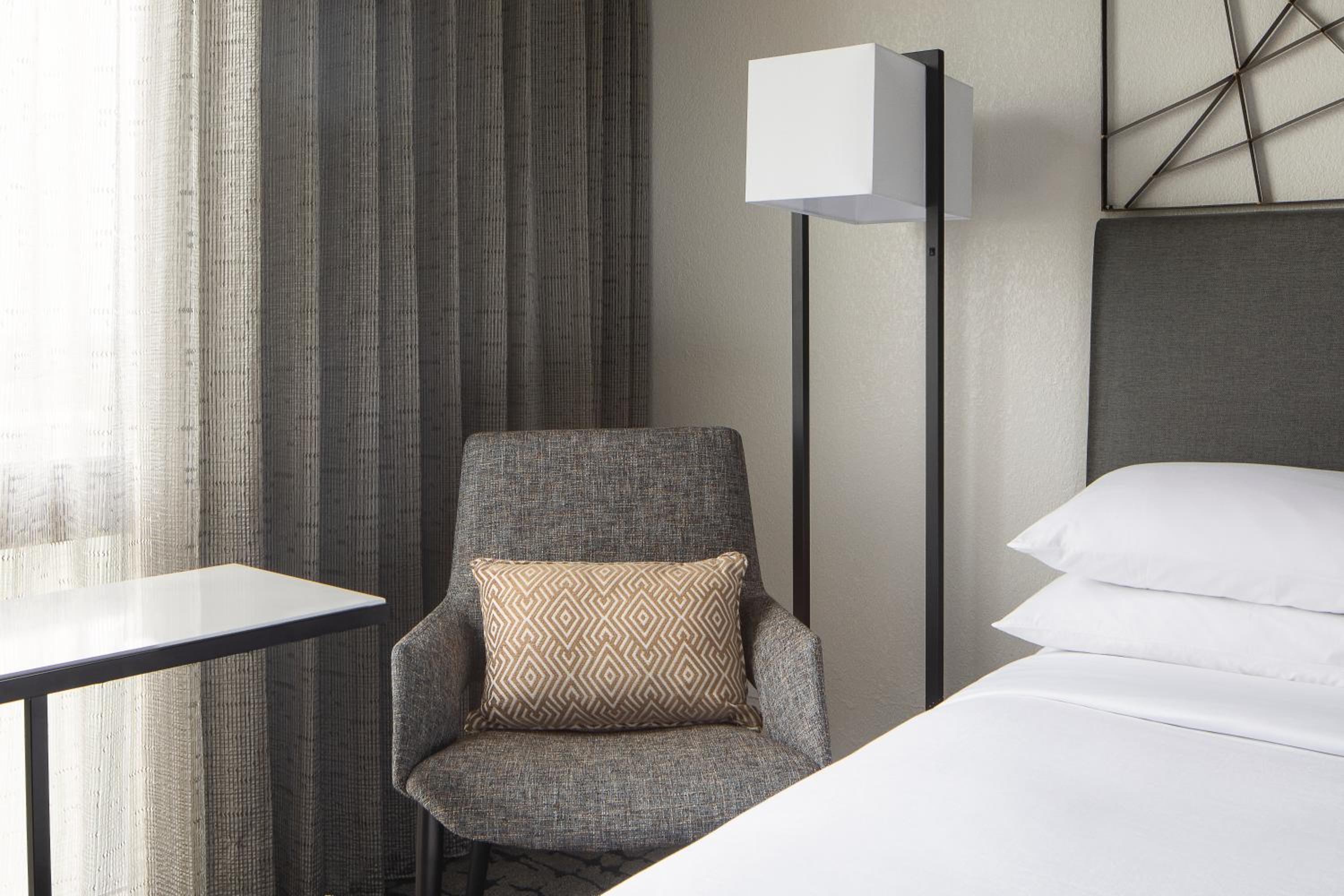 Suite with 2 Double Beds, Sofa Bed - Non-Smoking