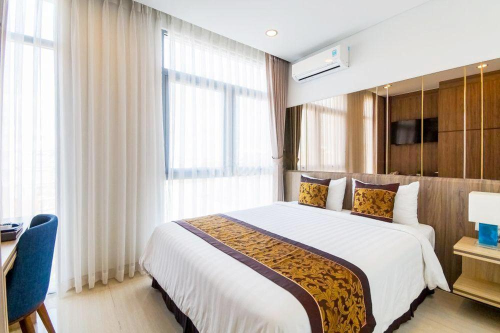 Family Suites with Balcony 