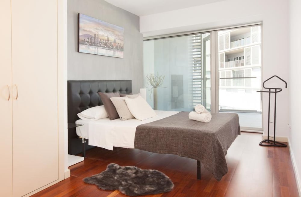Apartment, 3 Bedrooms, Balcony, Sea View