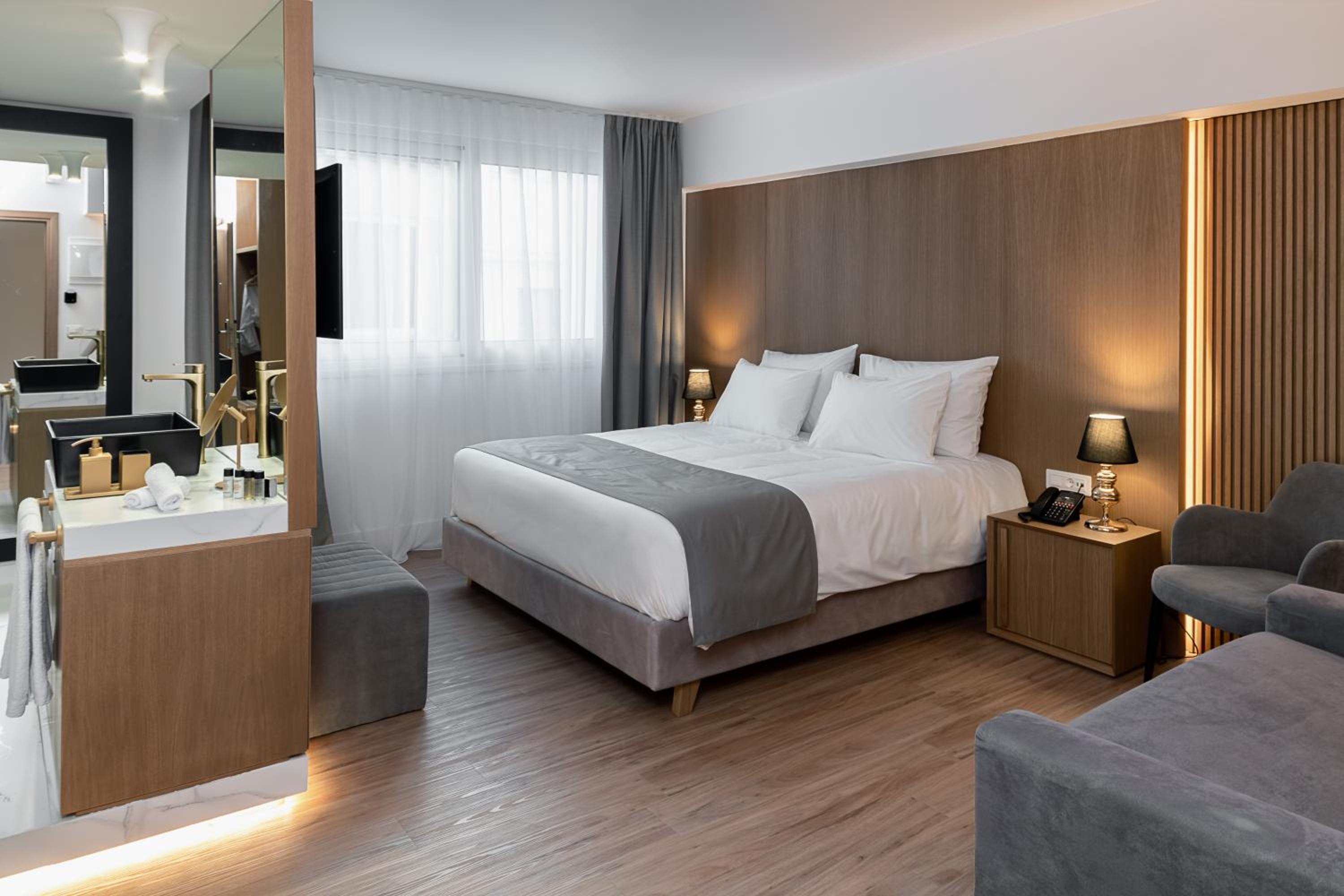 Family Deluxe Room 