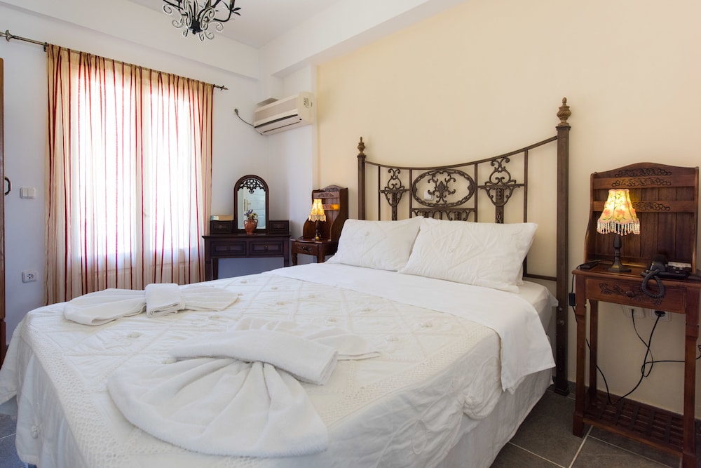 Standard Apartment, Sea View (3 pax)