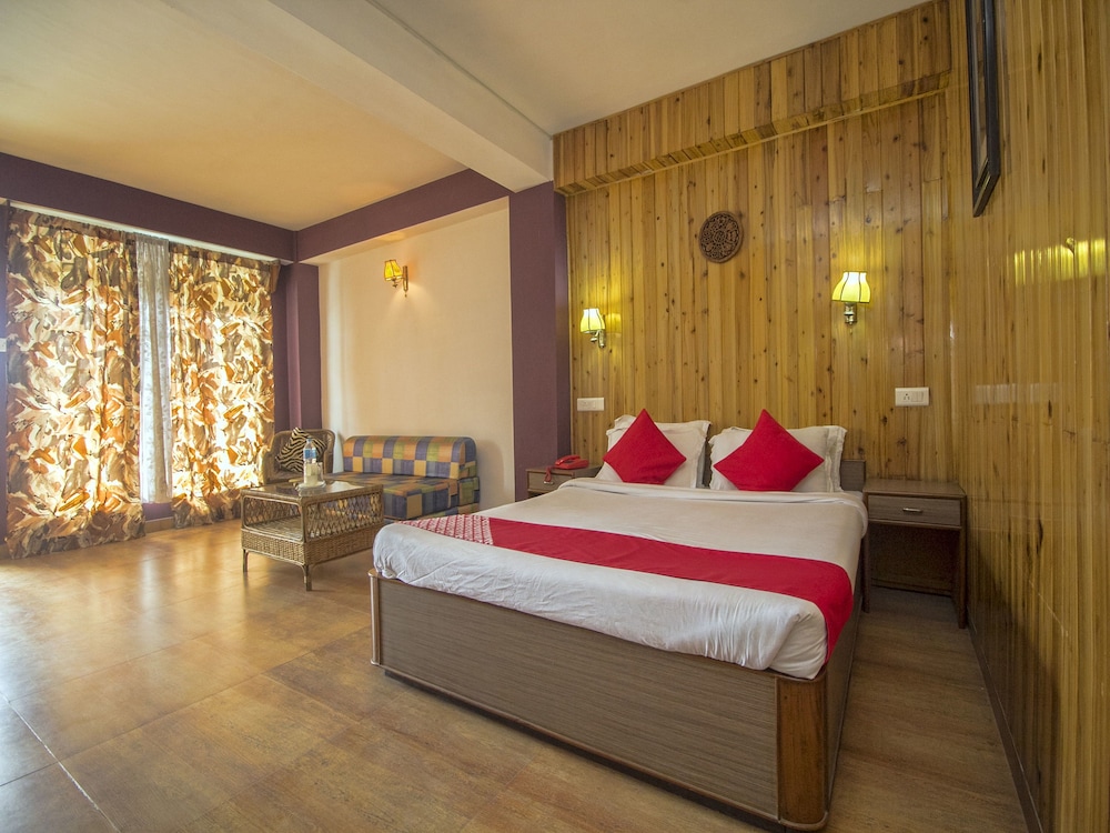 Suite, 1 Queen Bed