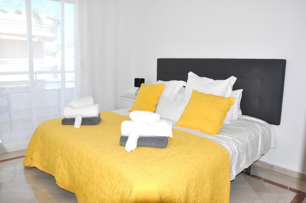 Deluxe Apartment, 2 Bedrooms, City View