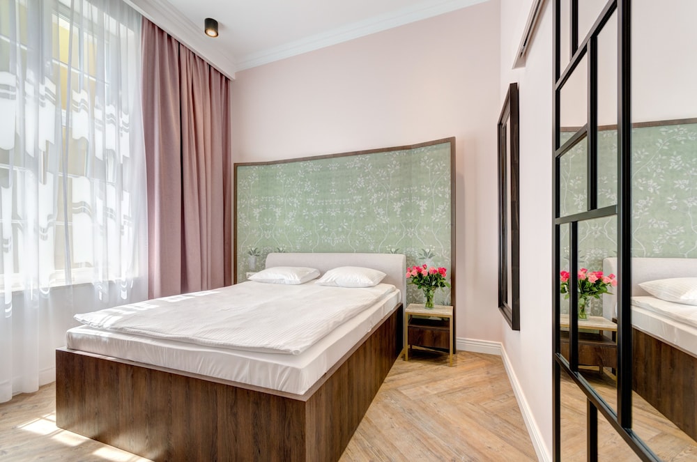 Premium Studio Suite, 1 Queen Bed, Non Smoking