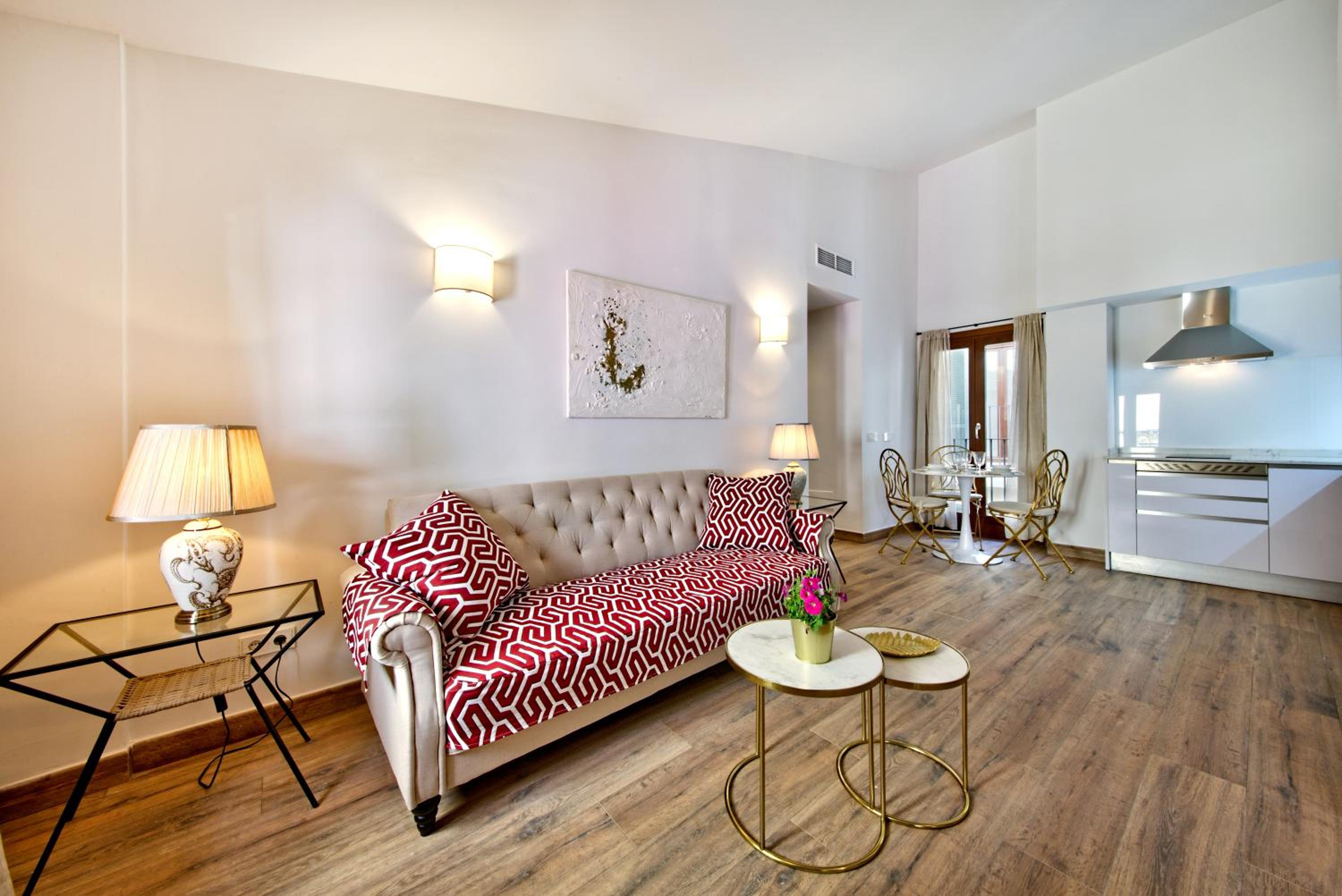 Superior Apartment