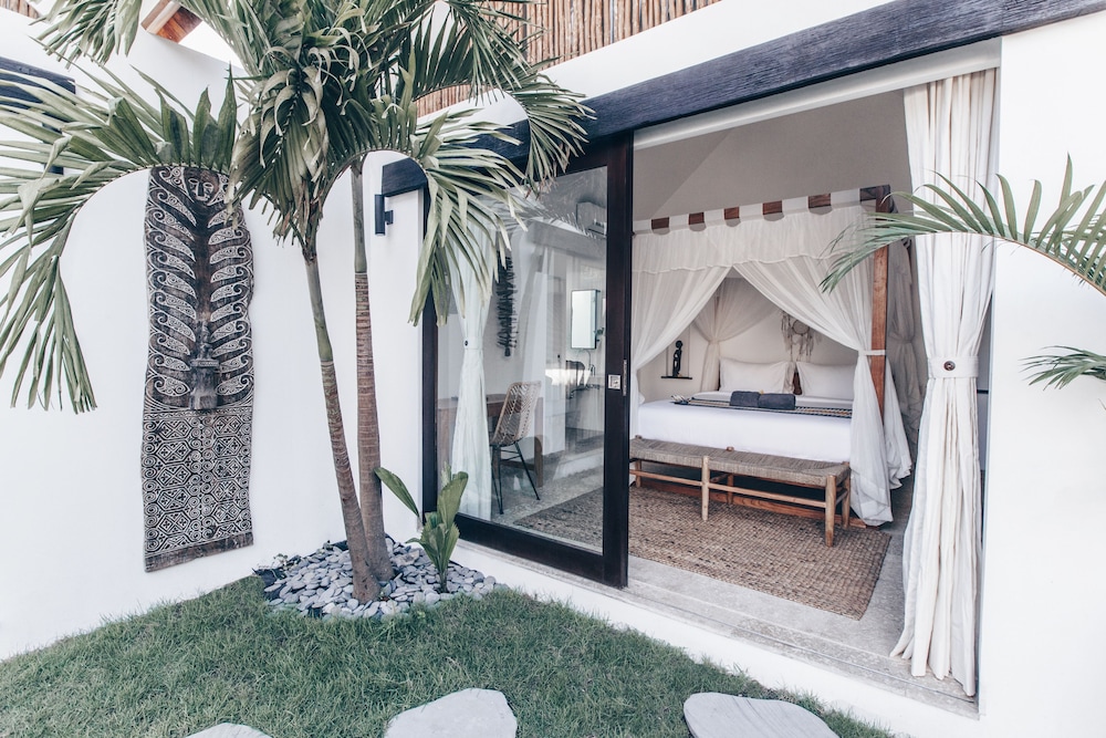 Deluxe Bungalow, 1 King Bed