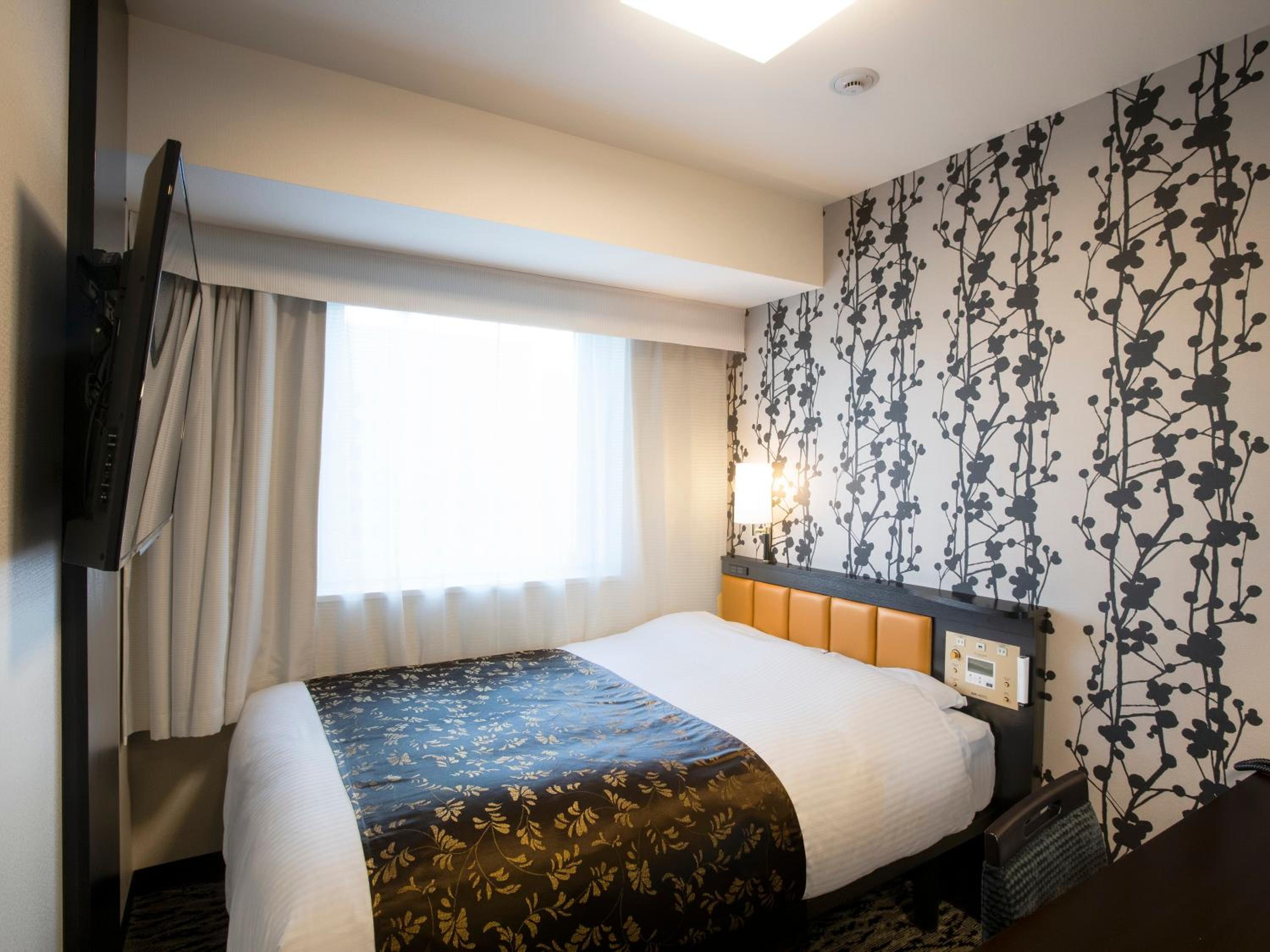 Double Room with Bay View - Upper Floor - Non-Smoking