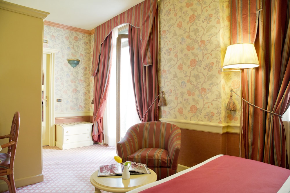 Basic Triple Room