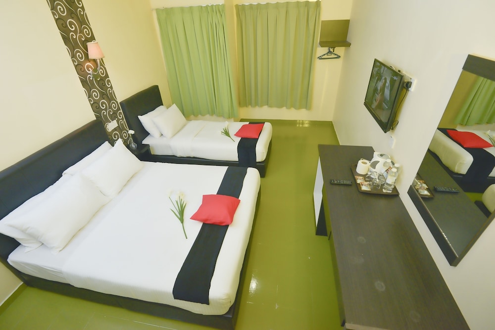 Premier Triple Room, Multiple Beds, Non Smoking