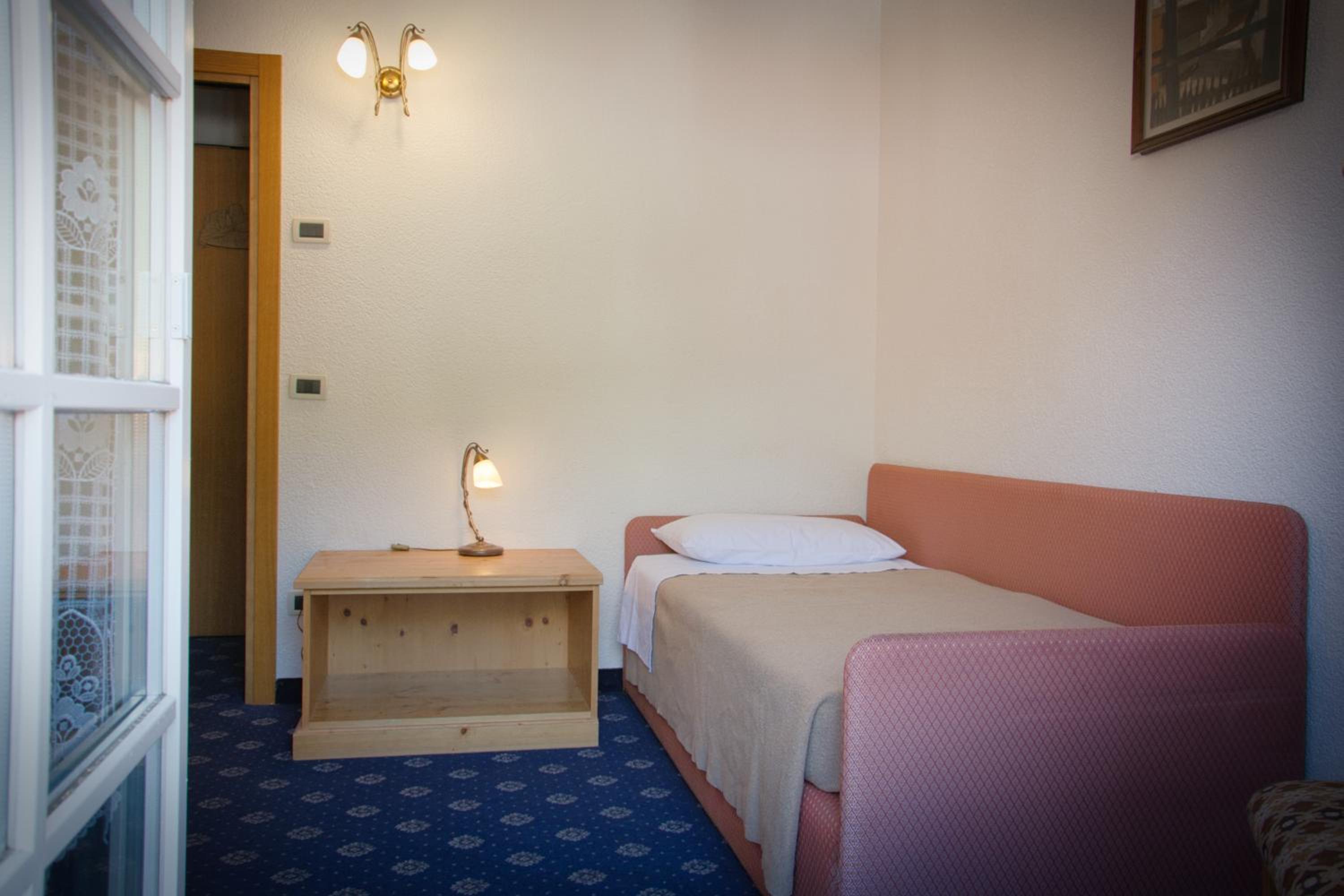Triple Room with Terrace