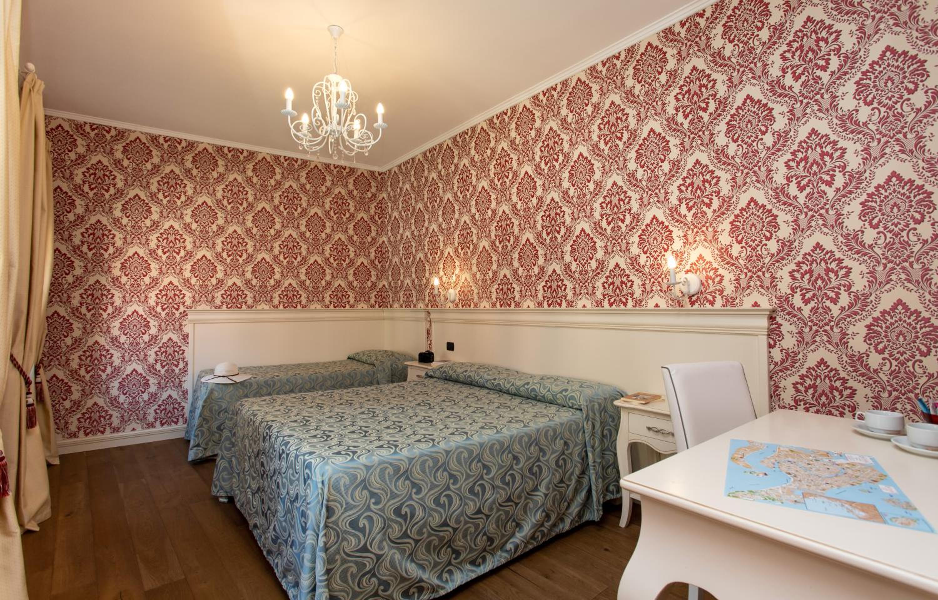 Superior Double or Twin Room with Canal View