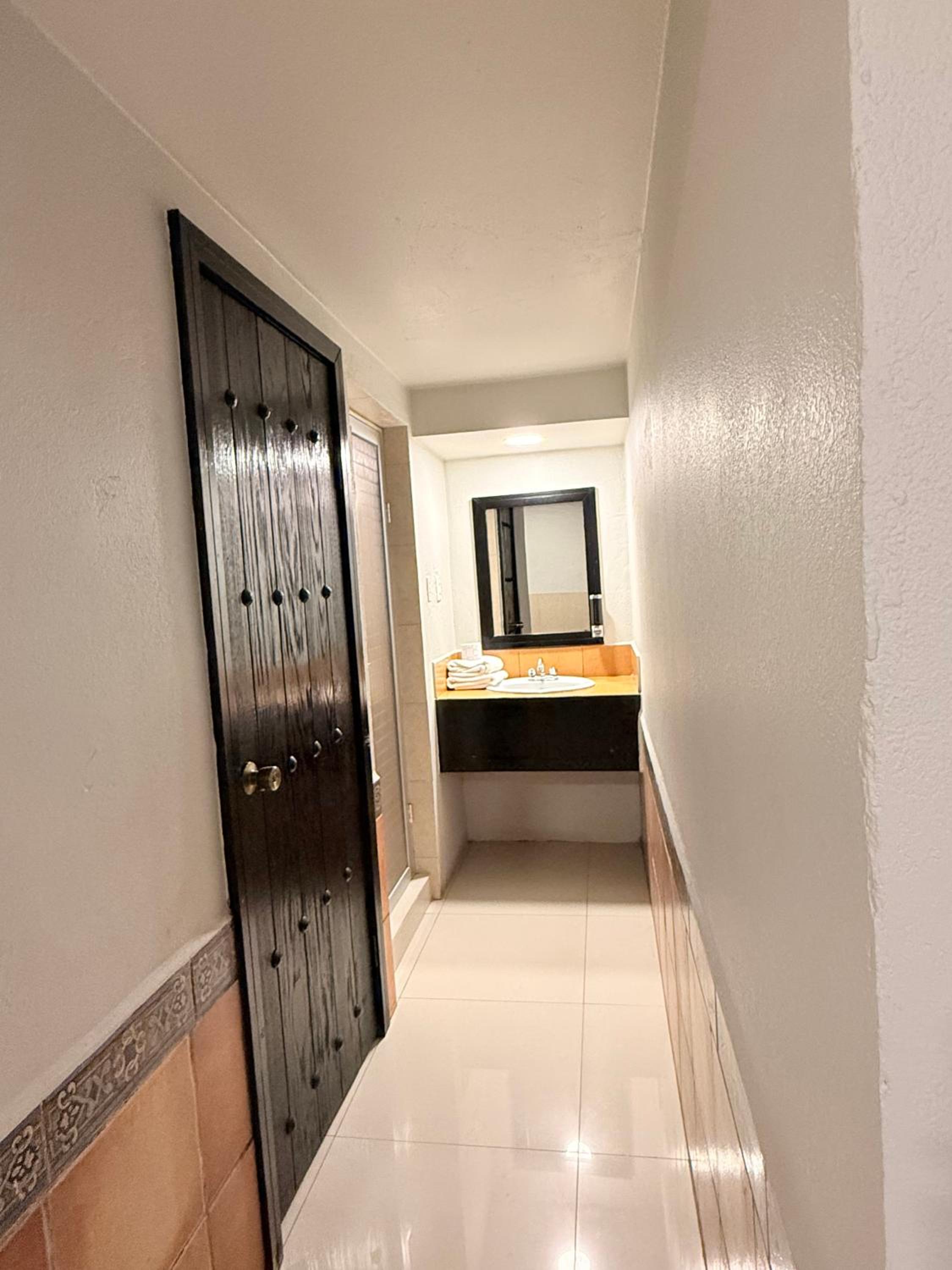 Suite with Spa Bath
