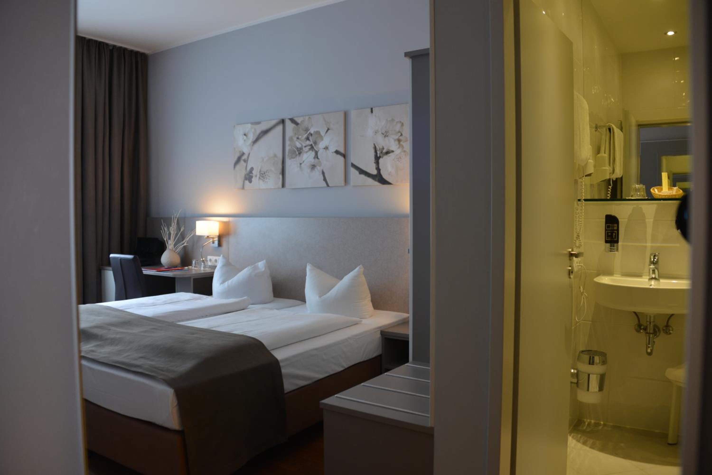 Double Room - Annex - without Elevator