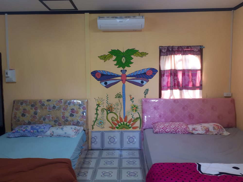 Twin Room, 2 Queen Beds
