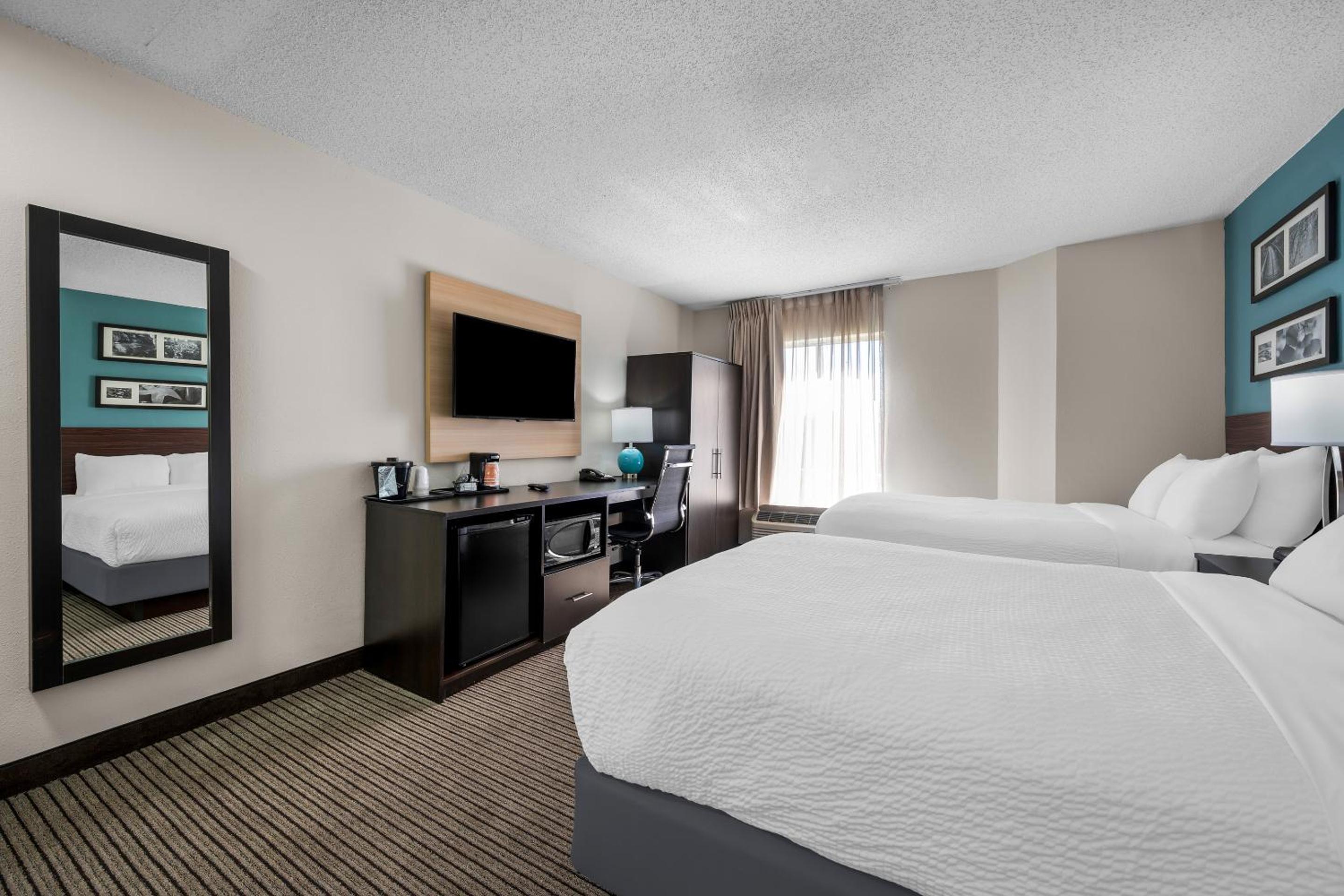 Double Room with Two Double Beds - Non-Smoking