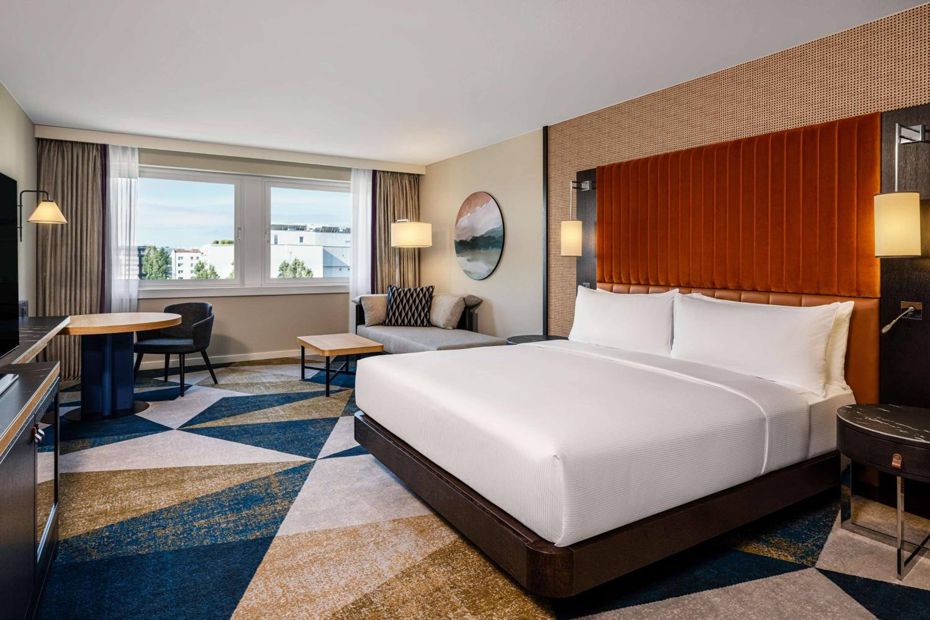 Executive King Room