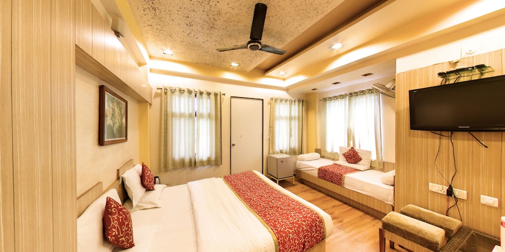 Premium Double Room (AC)