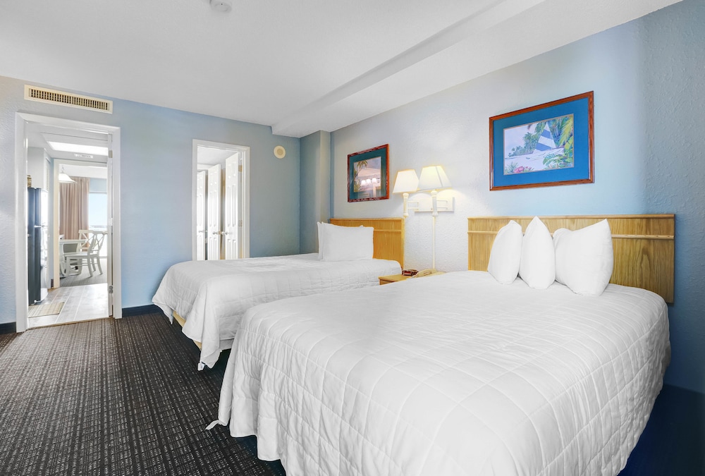 Suite, 1 Bedroom, 2 Double Beds & Murphy Bed