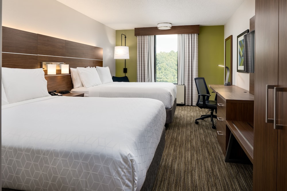 Standard Room, 1 Queen Bed, Accessible, Non Smoking (Communications/Mobility Accessible)