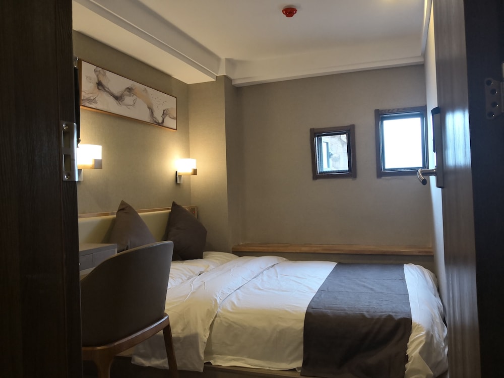 Mini Double Room