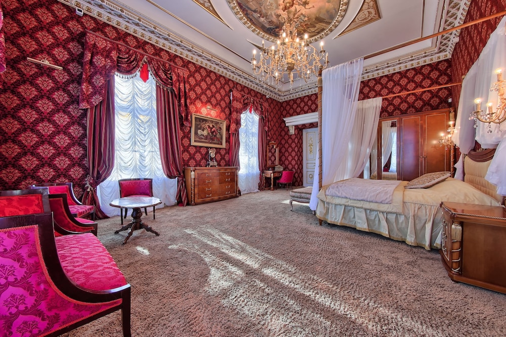 Royal Suite, 1 King Bed, Park View