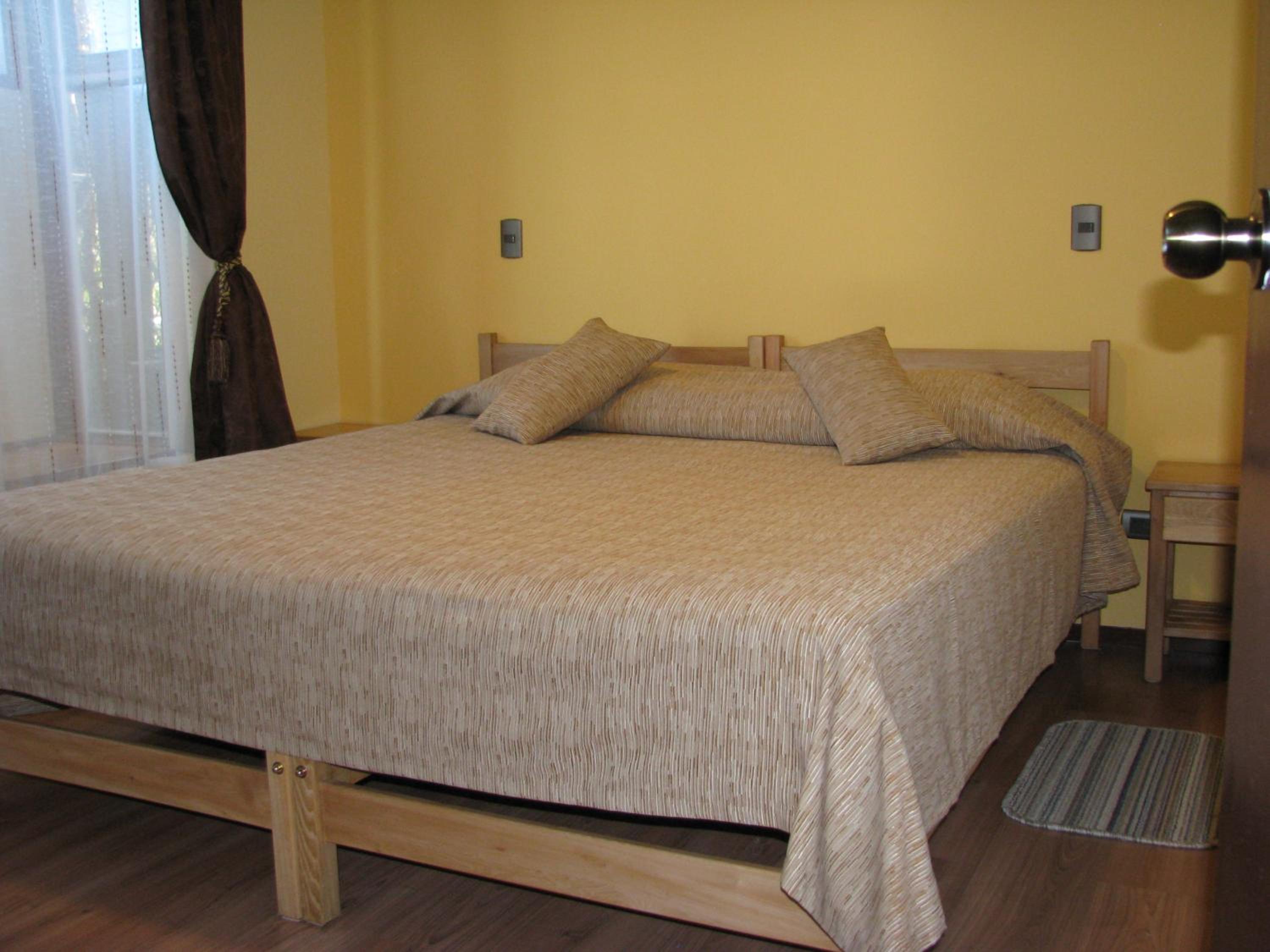 Double or Twin Room with Private Bathroom