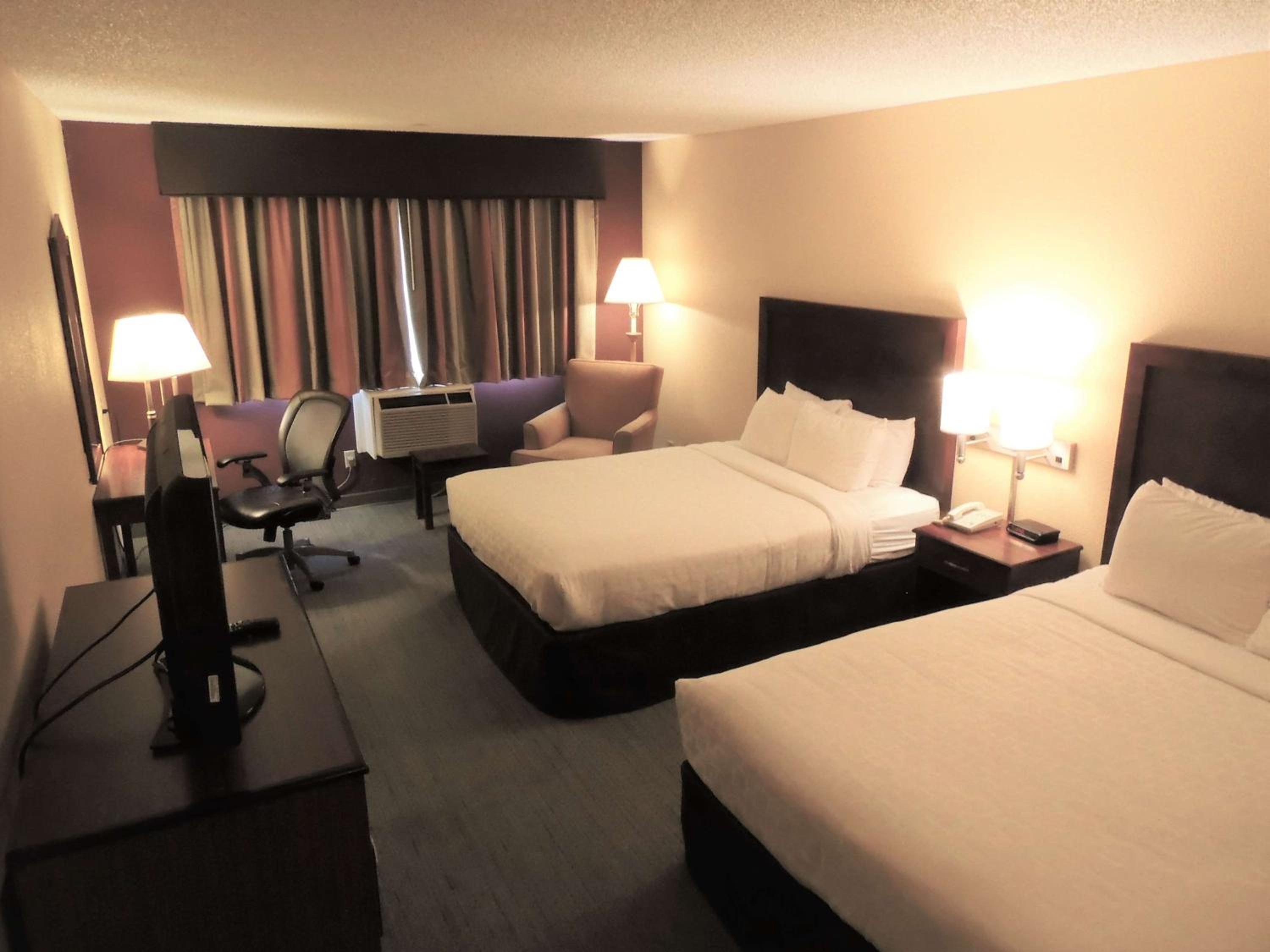 Queen Room with Two Queen Beds - Non-Smoking