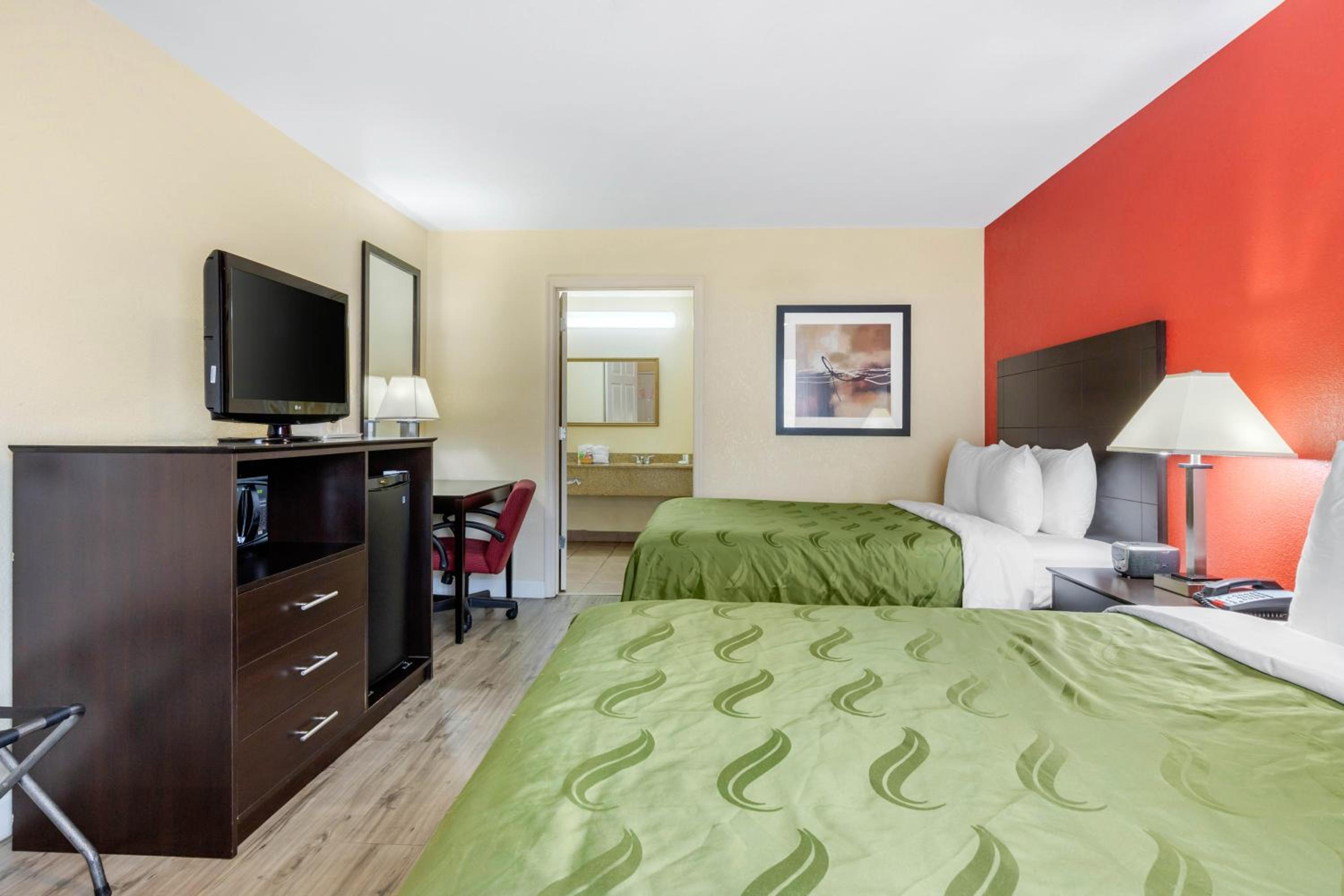 Queen Room with Two Queen Beds - Accessible/Non-Smoking