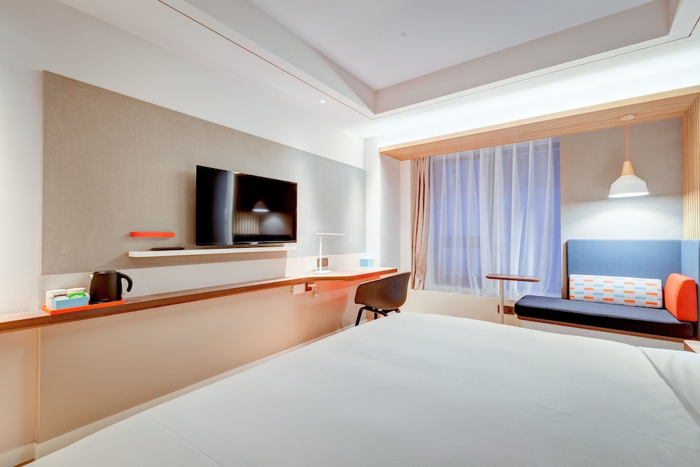 Standard Room, 2 Queen Beds (Kids Theme)