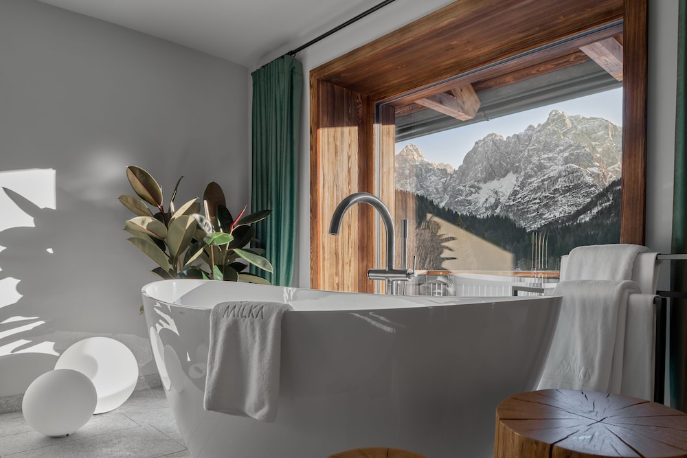 Suite (Alpine)