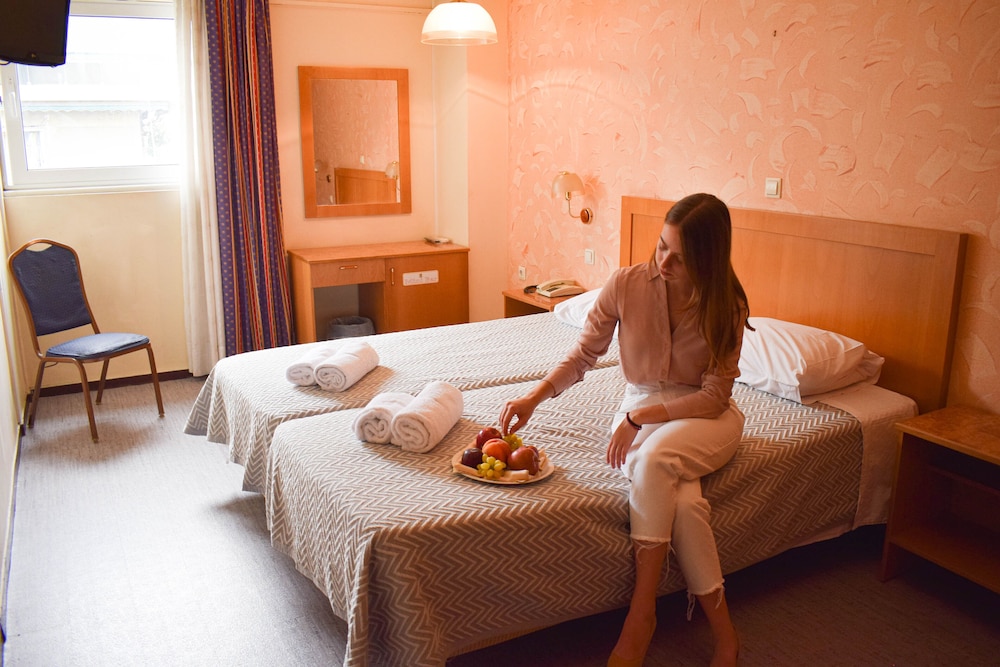 Economy Twin Room